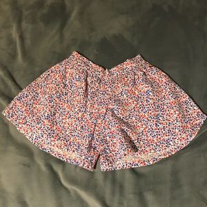 Flowy shorts